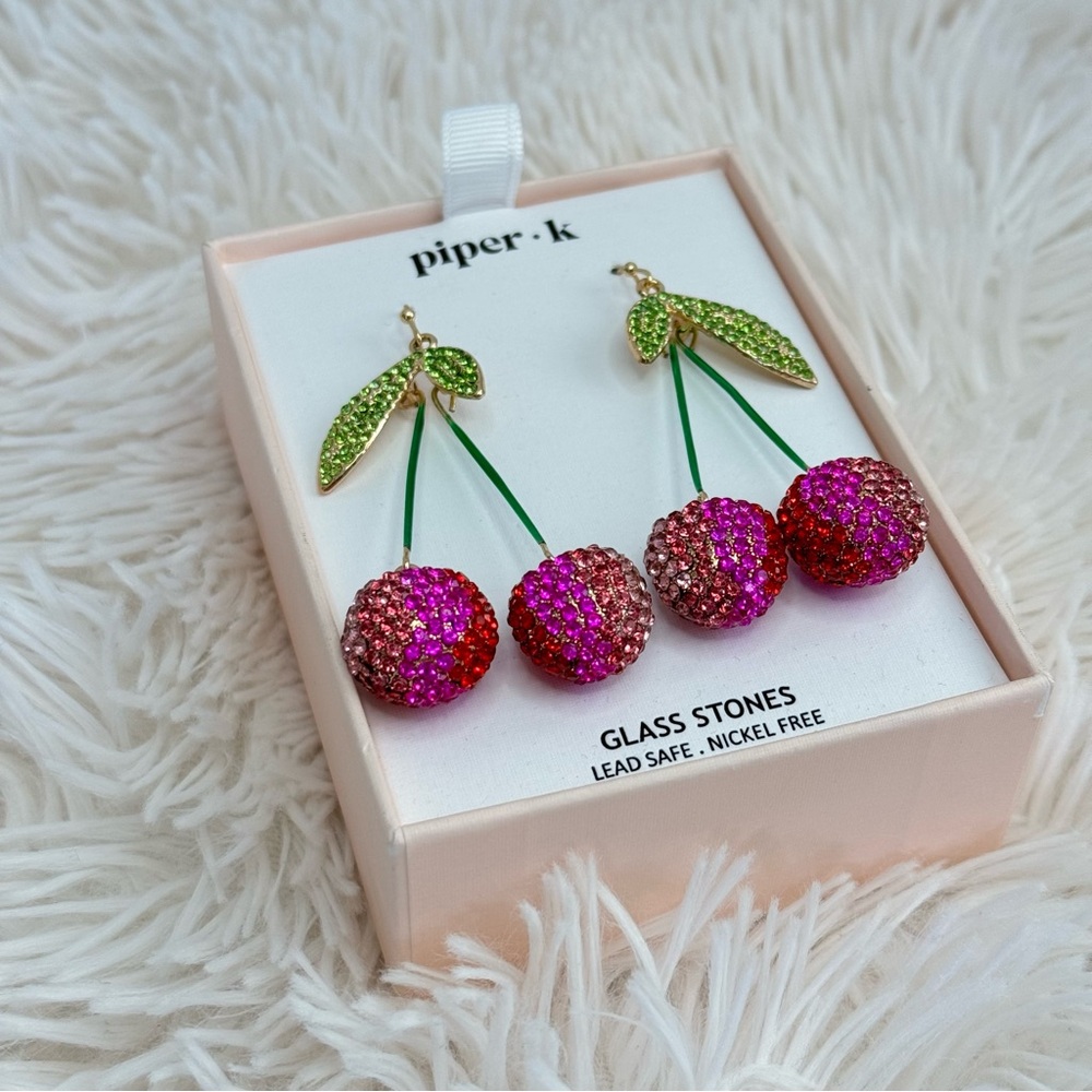 Piper K Cherry Hanging Earrings Glass Stones Fuchsia Red Pink Green Gold 2.5" - Picture 4 of 9